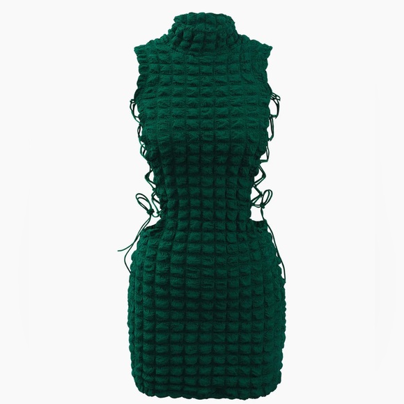 Women’s green bubble textured dress. Never worn - Picture 1 of 3
